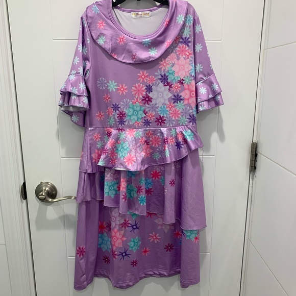 Encanto Isabela Madrigal Dress - Picture 2 of 5